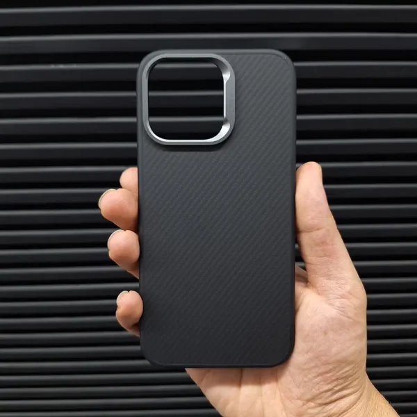 قاب (کاور، گارد، کیس) آیفون 15 پرومکس پسرانه (iphone 16 pro max) فیبر کربن stylish مشکی