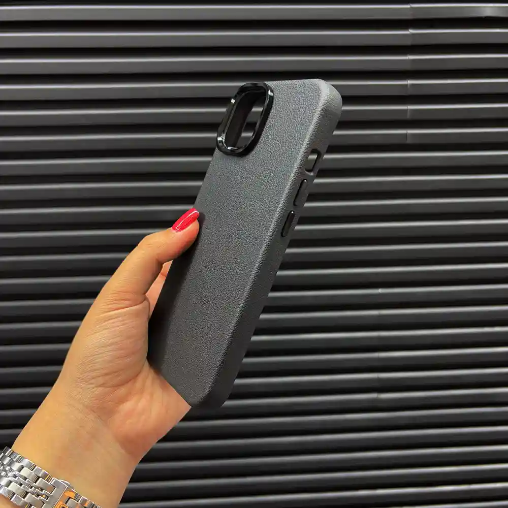 قاب (کاور، گارد، کیس) اپل آیفون (iphone) چرمی یوشیتا مشکی با لبه محافظ لنز