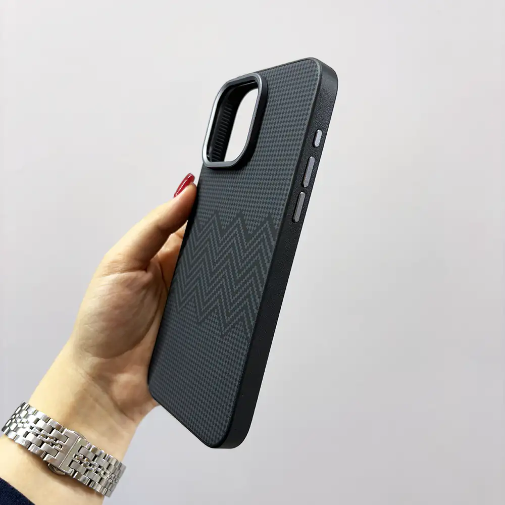 قاب (کاور، گارد، کیس) اپل آیفون (iphone) طرح کربن با لبه محافظ لنز مشکی