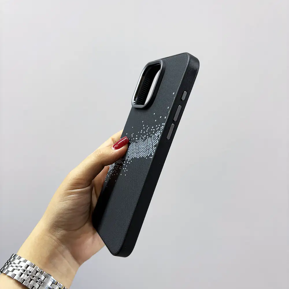 قاب (کاور، گارد، کیس) اپل آیفون (iphone) طرح کربن با لبه محافظ لنز مشکی
