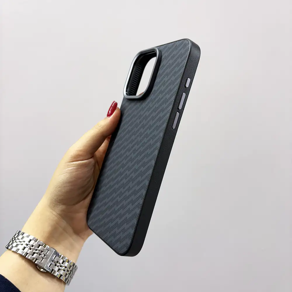 قاب (کاور، گارد، کیس) اپل آیفون (iphone) طرح کربن با لبه محافظ لنز مشکی