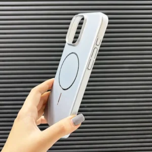 قاب گوشی (کاور، گارد، کیس) اپل آیفون (iphone) ساده pc نازک مگ سیف دار (مگنتی - آهنربایی) نقره ای تیتانیوم
